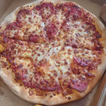 Domino's Çayırova Şekerpınar Şubesinde Kampanyalı Pizzalarda Malzeme Eksikliği