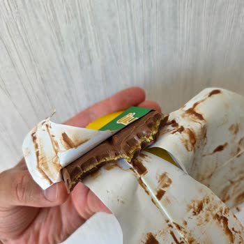 Ülker’in Meşhur Dubai Lezzeti Çikolatası Ambalaj Görseli Tüketiciyi Yanıltıyor