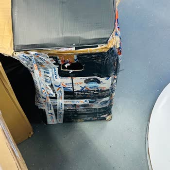 Hasarlı Ve Islak Robot Süpürge Teslimatı İçin Değişim Ve İade Talebi