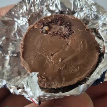 Ülker Ece Çikolatada Kurtlanma!