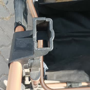 Otto Plus Bebek Arabasında Kırılan Bağlantı Aparatı İçin Yedek Parça Ve Servis İletişim Talebi