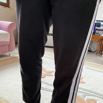 Adidas Eşofman Altında Kısa Sürede Renk Solması Ve İade Talebi