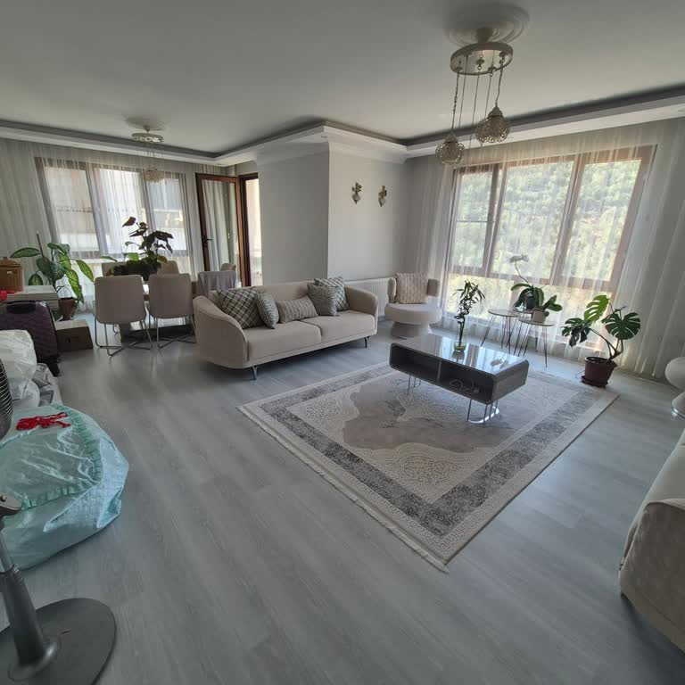 Eksik Salon Takımı Teslimatı Ve Uzun Gecikme