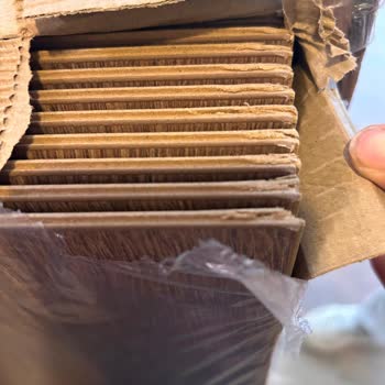 Hasarlı Paketler Alınmadı Ve İade Süreci Uzuyor