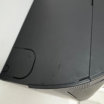 Samsung Servisinin Özensiz Montajı Su Sızıntısı Ve Duvar Hasarı Yarattı