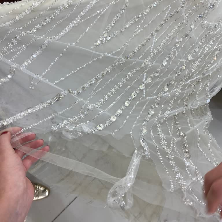 Kiralık Gelinlikteki Yırtık İçin Haksız 15 Bin TL Talebi
