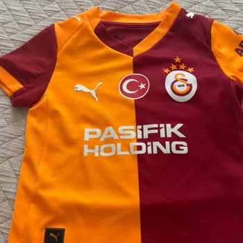 Formanın Üzerindeki Baskı Hızla Soldu Ve Üretim Hatası Gösterdi