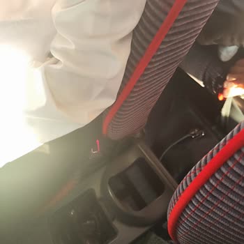 Obilet Otobüsünde Aşırı Gecikme, Güvenlik Sorunları Ve Yüksek Ücretin İadesi Talebi