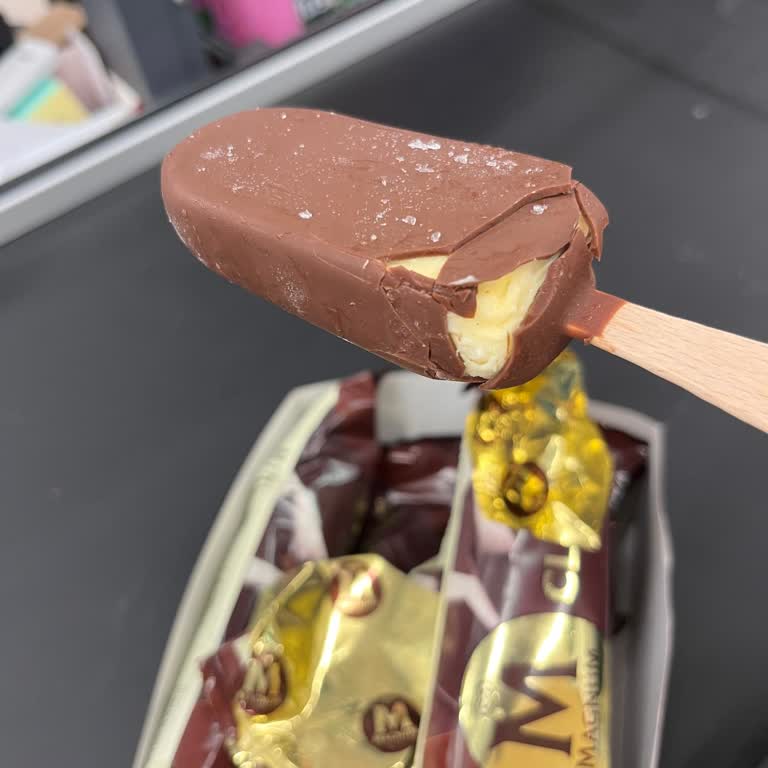 Bozuk Magnum Dondurması İçin İade Ve Kontrol Talebi