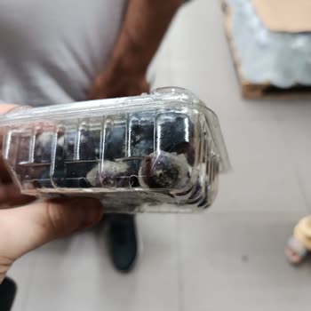 Şubede Küflü Ürünler Ve Personelin İlgisiz Tutumu: Denetim Talebi