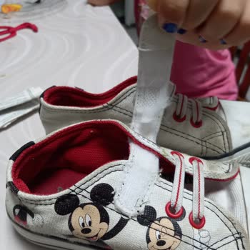Mickey Mouse Ayakkabısında Cırt Cırt Sorunu Ve İç Astar Yıpranması, Mağaza Değişim Talebini Reddetti