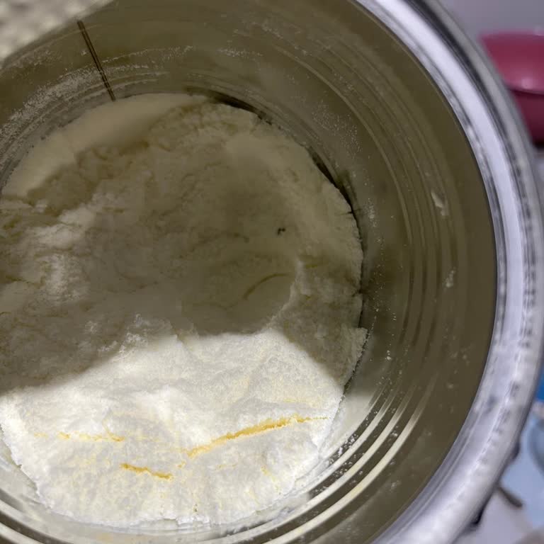 Satıcıdan Gelen Aptamil Bebek Mamasında Böceklenme Ve Kötü Koku