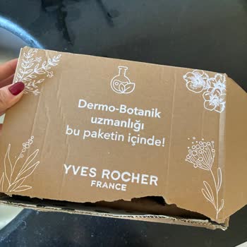Kapı Önüne Bırakılan Hasarlı Kutu, Yeniden Gönderim Talep Ediyorum