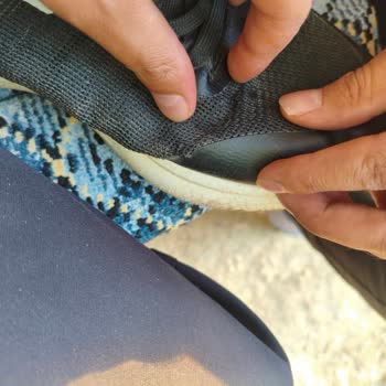 FLO Van Ayakkabısındaki Ön Açılma Sorunu Ve Değişim Talebi