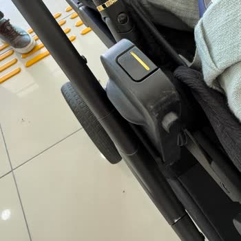 Bebek Arabam Uçuşta Hasar Gördü, Rapor Verilmedi Ve Başvuru Referans Numarası İsteniyor