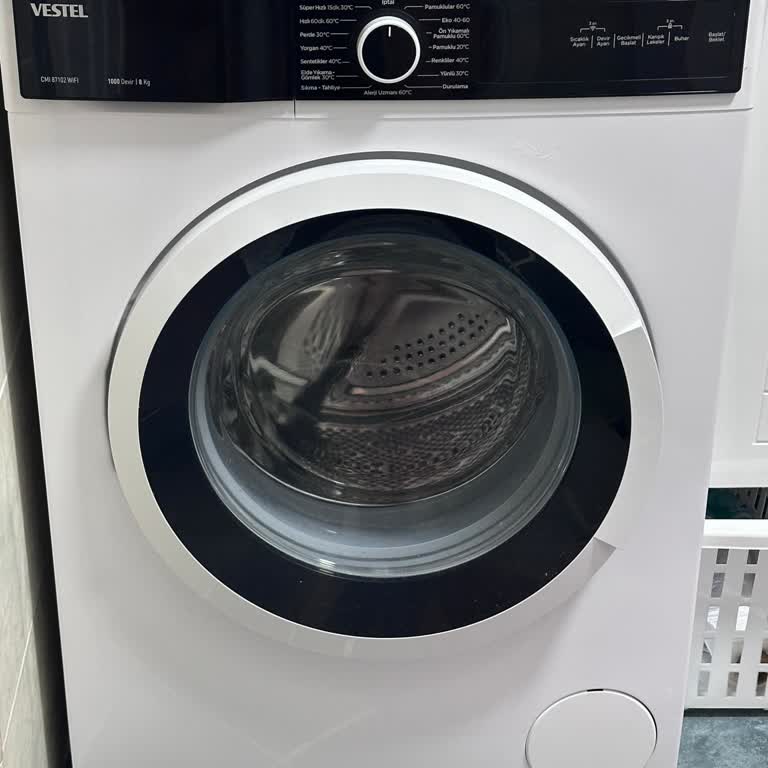 Uygun Outlet'te Satın Alınan Vestel Çamaşır Makinesinde Çizgili Lekeler Ve Servis Gecikmesi