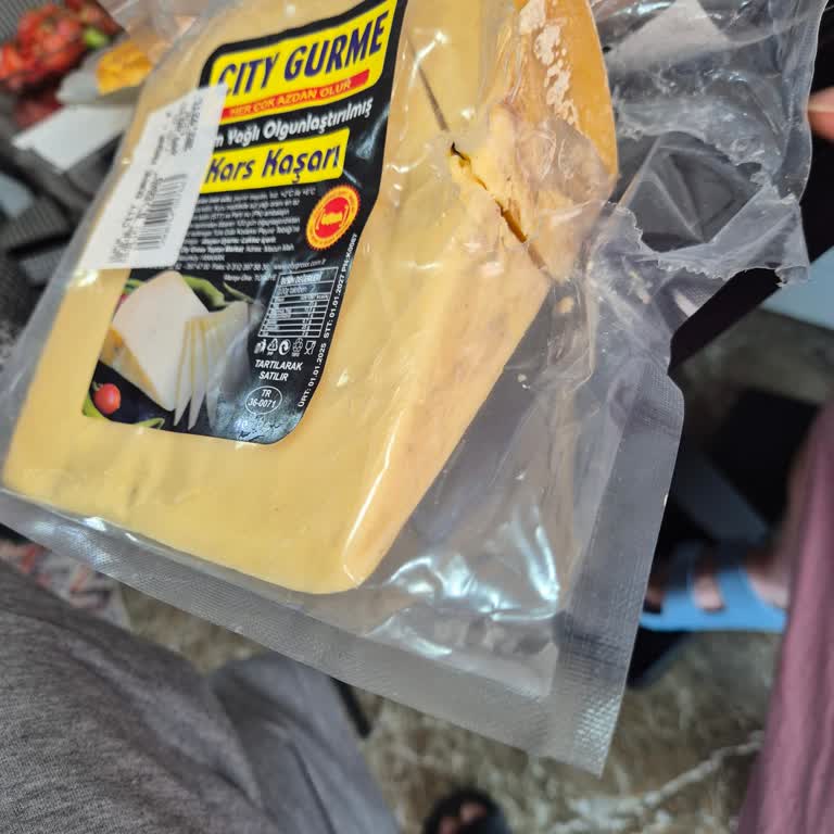 City Gross Kaşar Ürününün Bozuk Çıkması Ve Mağaza İletişimsizliği