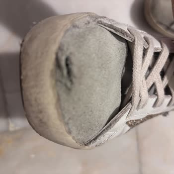 Golden Goose Ayakkabısında Erken Yırtık Ve Ücretsiz Onarım İsteği