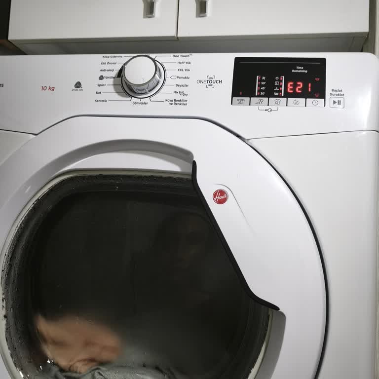Garanti Kapsamındaki Kurutma Makinesinde Tekrarlayan E21 Hatası Ve Servis İhmali