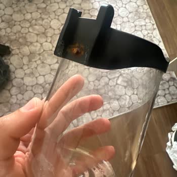 Kulpu Kırık Demlikte Ek Parçalar Da Kırık Gönderildi, Ücretsiz Değişim Ve İade Talebi