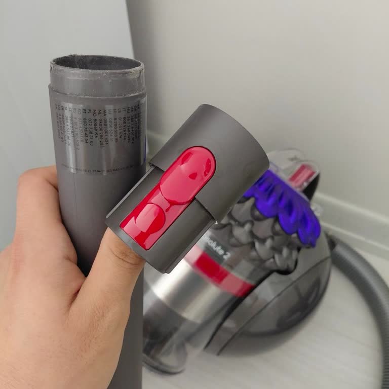 Dyson Big Ball Süpürge Borusu 3 Gün İçinde Kırıldı Hızlı İade Talebi