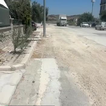 İzmir Dikili Belediyesi Kazılan Yollar