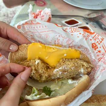 Cheddar Eksikliği Ve İade Reddi