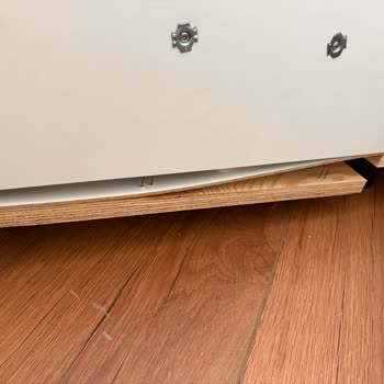 IKEA 10 Yıl Garanti Verilen L Koltukta Iskelet Sorunu Ve Garanti Reddi