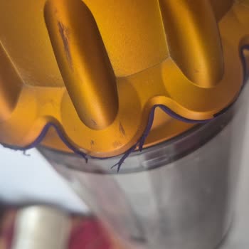 Dyson SV22 Plastik Parçalarının Kısa Sürede Kopması Ve Şirketin Çözüm Reddi