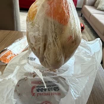 Köfteci Yusuf'ta Bir Saatlik Bekleme Ve Çorba Poşetinde Hijyen İhlali