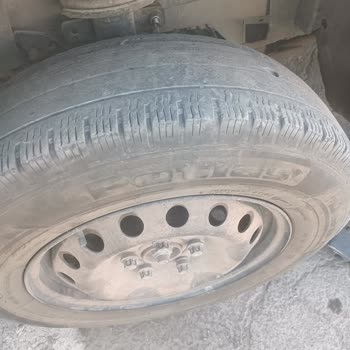 Petlas Lastiğinde Tel Çıkması Ve Güvenlik Endişesi