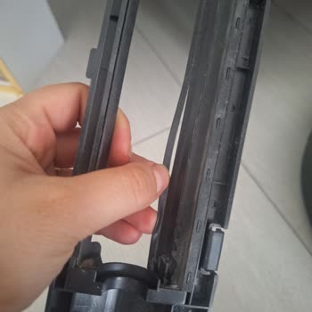Roborock Q8 Max Pro Alt Kapağının Kırılması Ve Servisin Yetersiz Tamiri İade Talebi