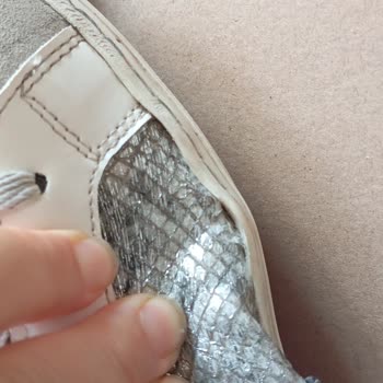 Dikişi Açılan Ayakkabının Ayıplı Olması Ve Fatura Eksikliği Nedeniyle Değişim Ve İade Talebi