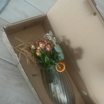 Kurumuş Çiçek Ve Geciken Teslimat Nedeniyle 599 TL İade Talebi
