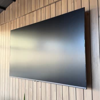 Garanti Süresi Bitmeden TV Değişimi Ertelenip Ücretli Tamir İstendi