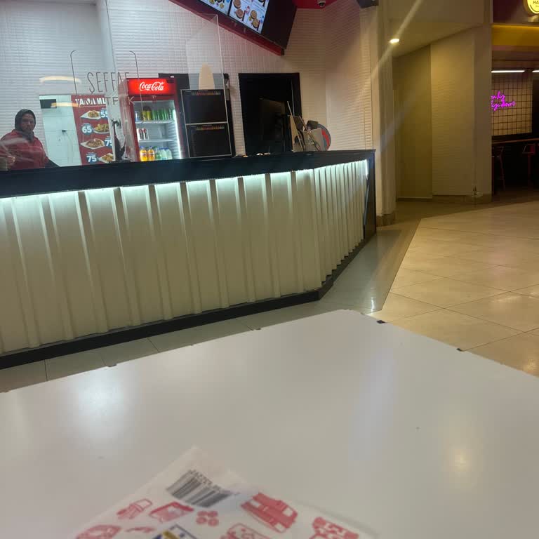 Domino's Şubesinde Hijyen Kurallarına Uymama Ve Sipariş Karışıklığı