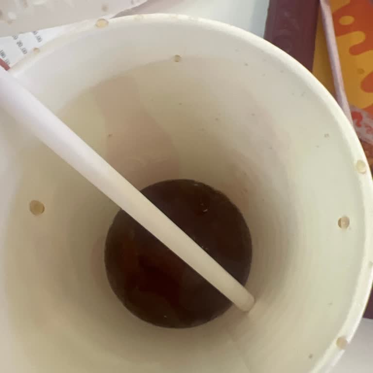 Gaziantep Forum AVM Popeyes Şubesinde Gazsız Kola Sorunu Tekrarlıyor