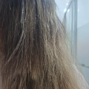 Eklips Fön Tarağı Eridi Saçıma Yapıştı Ve Saçımı Kesmek Zorunda Kaldım
