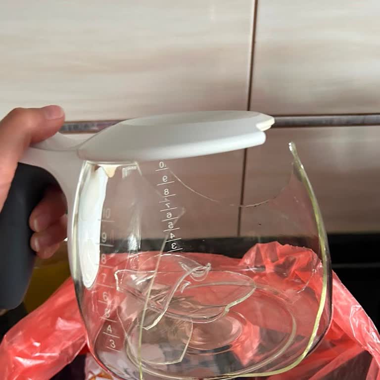 Braun 3104 Kahve Makinesinin Cam Potu İçin Yedek Parça Bulunamaması