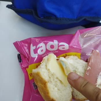 A101 Şubesindeki Küflü Tada Sandviçte Çocuk Sağlığı Tehlikede