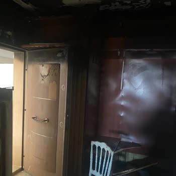 Vestel Derin Dondurucu Yangını Aileyi Tehlikeye Attı Ve Maddi Zarar Verdi
