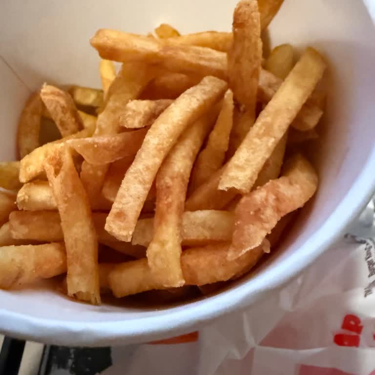 Yanık Patates Ve İade Reddi Üzerine Şikayet