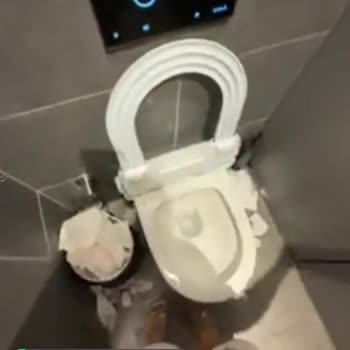 Arsuz Shell Petrol Lavabolarının Hali!