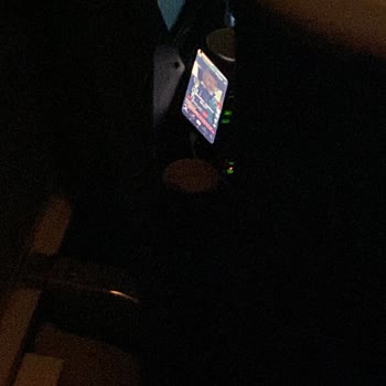 Şoförün Sürüş Sırasında Sigara Ve Telefon Kullanımı Yolcu Güvenliğini Tehlikeye Attı