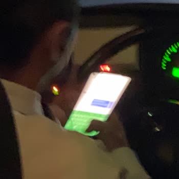 Şoförün Sürüş Sırasında Sigara Ve Telefon Kullanımı Yolcu Güvenliğini Tehlikeye Attı