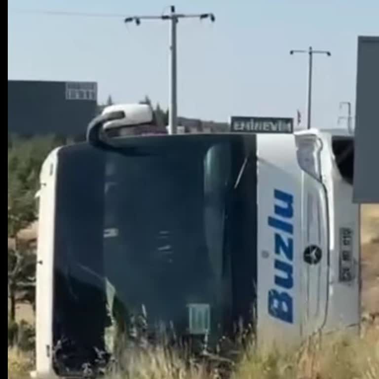 Şoför Uyuması Nedeniyle Otobüs Kazası Ve Firma İlgisizliği