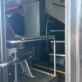 Rahat Koltuk Vaadi İhlali, Uzun Molalar Ve Kaba Servis Yaklaşımı