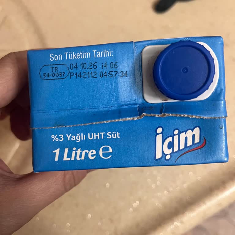 Ülker İçim %3 Yağlı Sütte Yoğun Hayvansal Koku Ve Kalite Sorunu