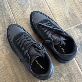 Calvin Klein Sneaker’da Üretim Hatası Ve Boyner Mağazasının Haksız Yaklaşımı