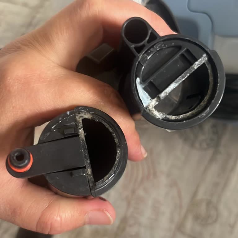 Bissell Spot Clean Mini Başlığı Kırıldı, Yedek Parça 5 Ayda Gelmedi